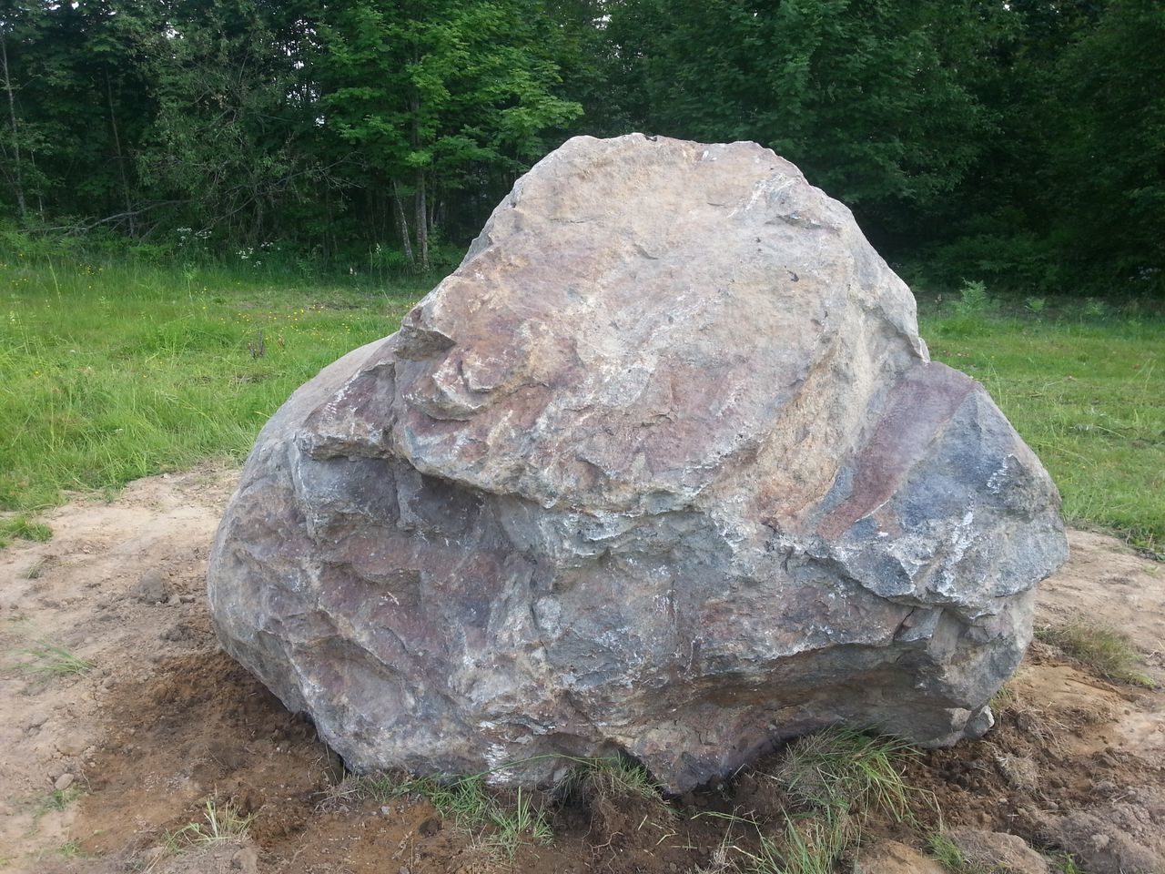 Круг Души. Россия. Санкт-Петербург (Доброе). Камень Вечер