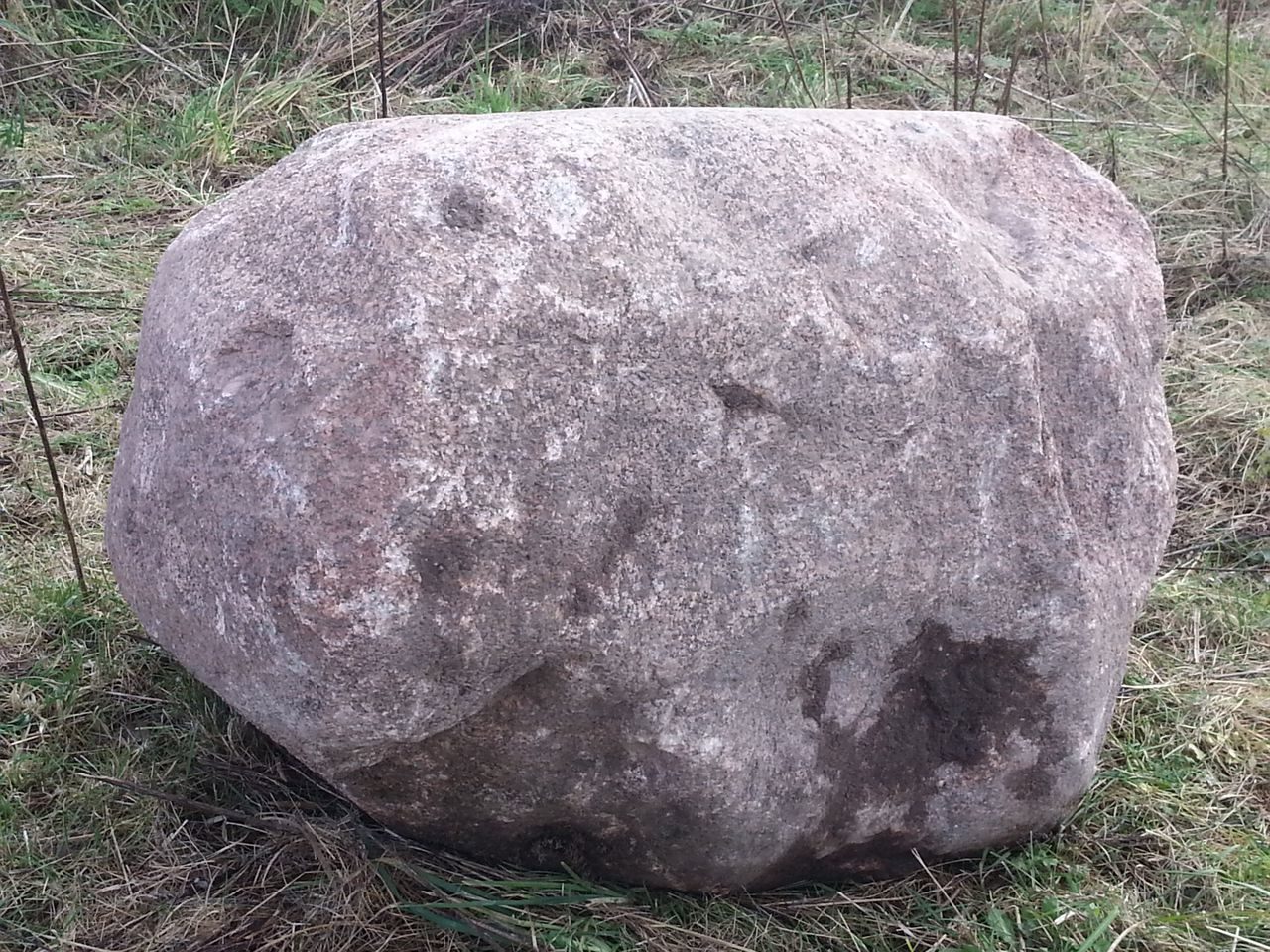 Круг Души. Латвия. Добеле. Камень День